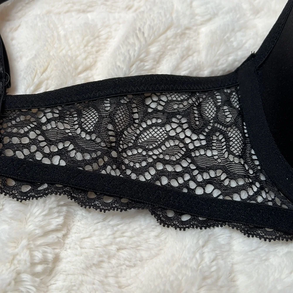 Dkny here black